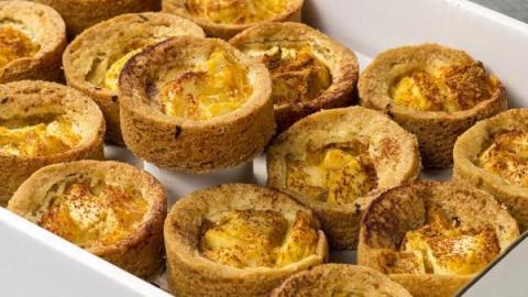 Appelfleur - appel, ananas, gele room en kaneel met een bodem van sloffendeeg