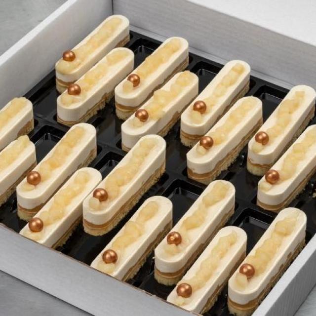 Lady Peer Honing