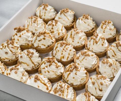 Caramel fudge zeezout met een sloffendeegbodem